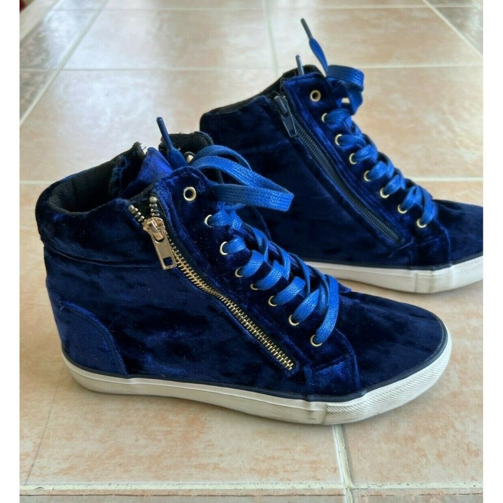 Rouge Helium  Fabric velvet side zipper sneakers blue women‎ size 7